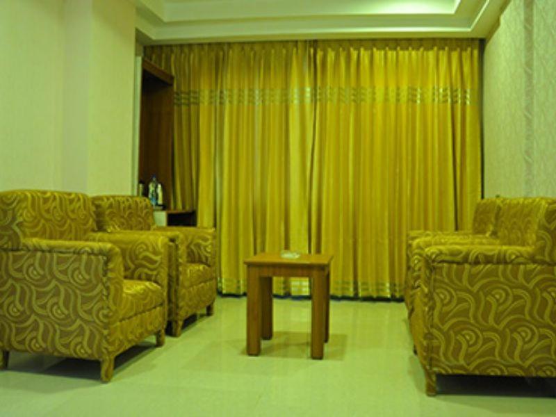 The Vijay Park - Airport Hotel Chennai Exterior photo
