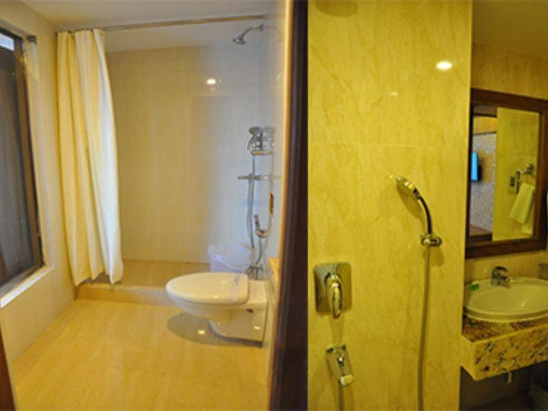 The Vijay Park - Airport Hotel Chennai Exterior photo